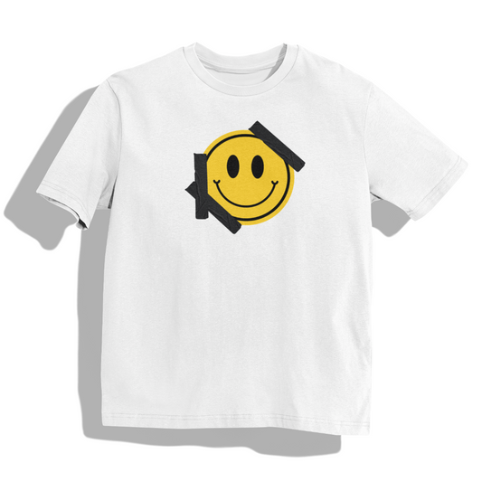 Smile - Oversized T-Shirt