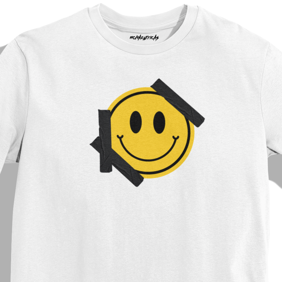 Smile - Oversized T-Shirt