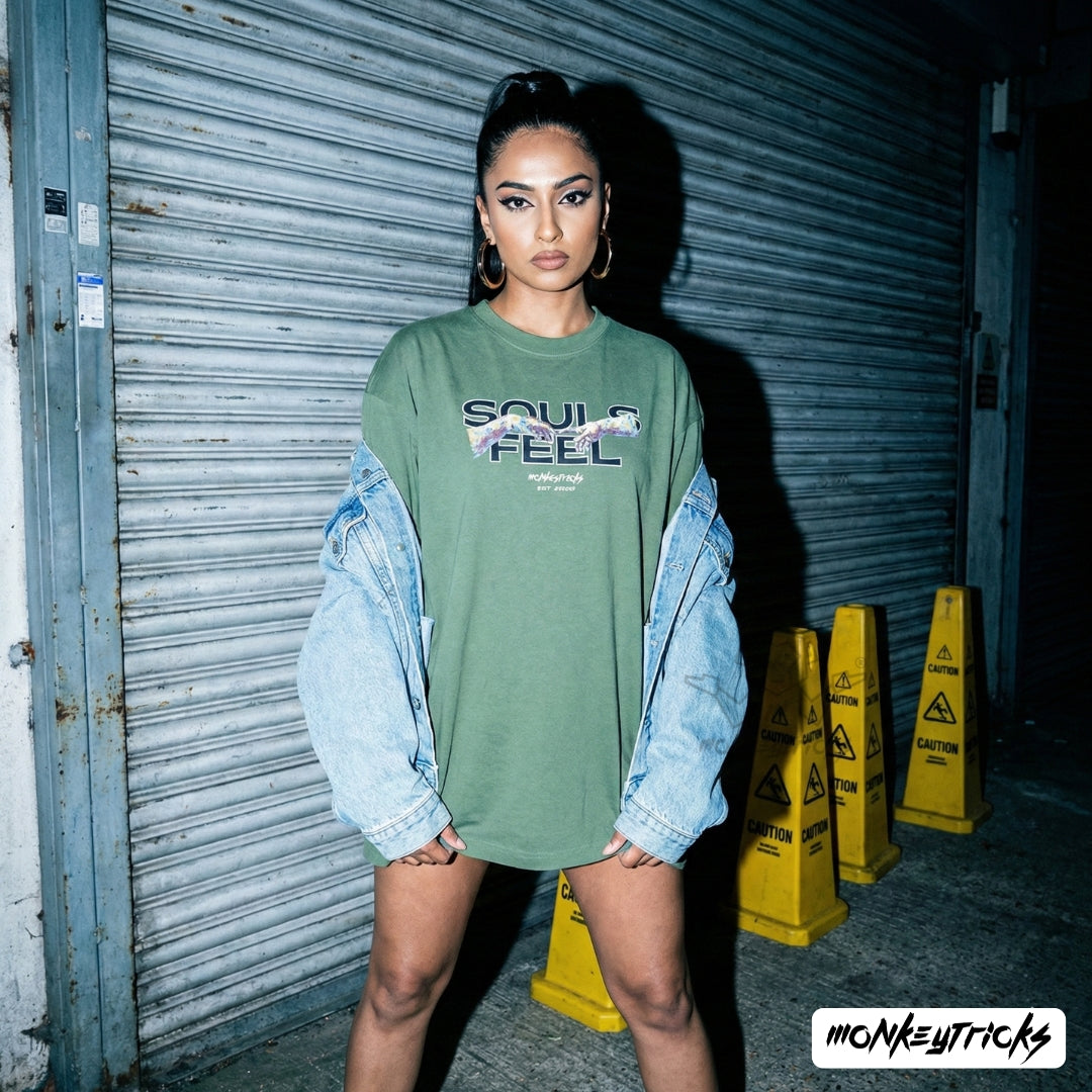 Souls Feel - Unisex Premium Oversized T-Shirt