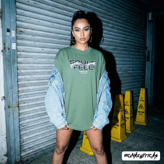 Souls Feel - Unisex Premium Oversized T-Shirt