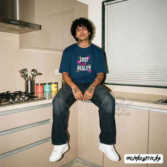 Lost In Reality - Unisex Oversized T-shirt