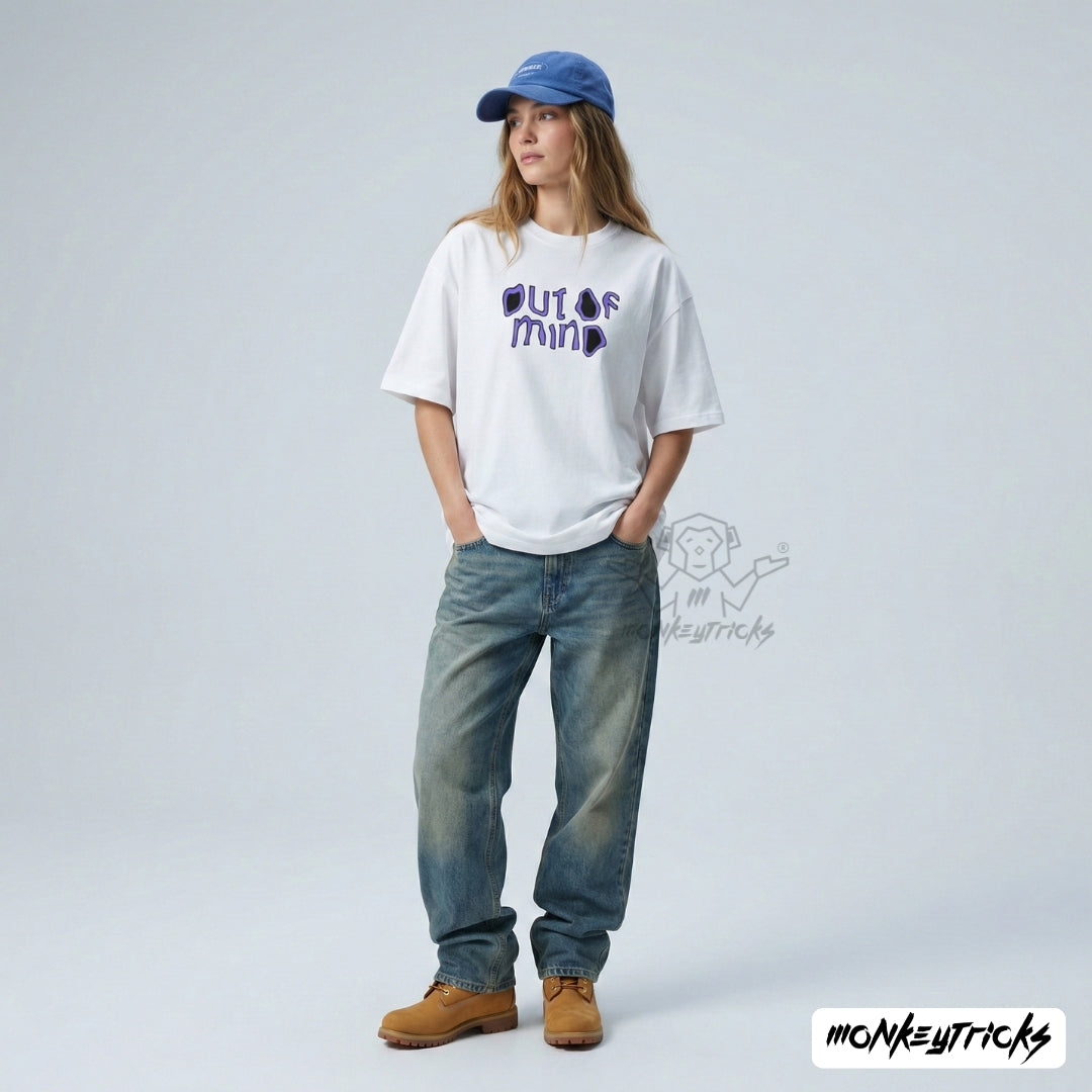 Out Of Mind - Unisex Oversized T-Shirt